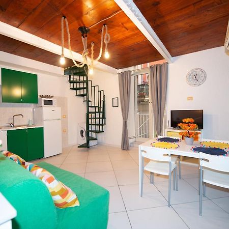 Bianca Napoli Suite Bagian luar foto