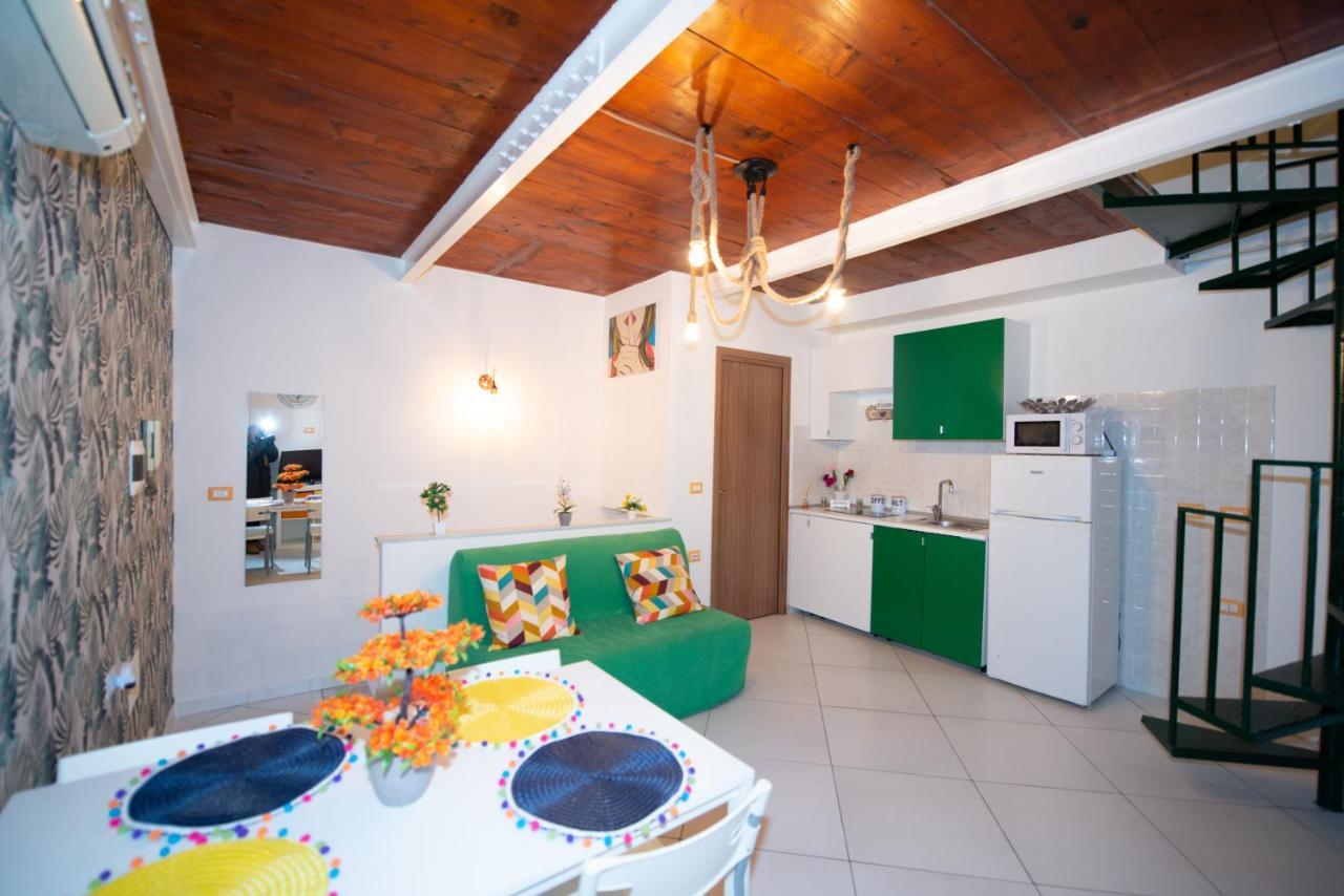 Bianca Napoli Suite Bagian luar foto