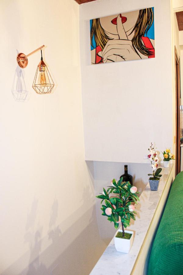 Bianca Napoli Suite Bagian luar foto