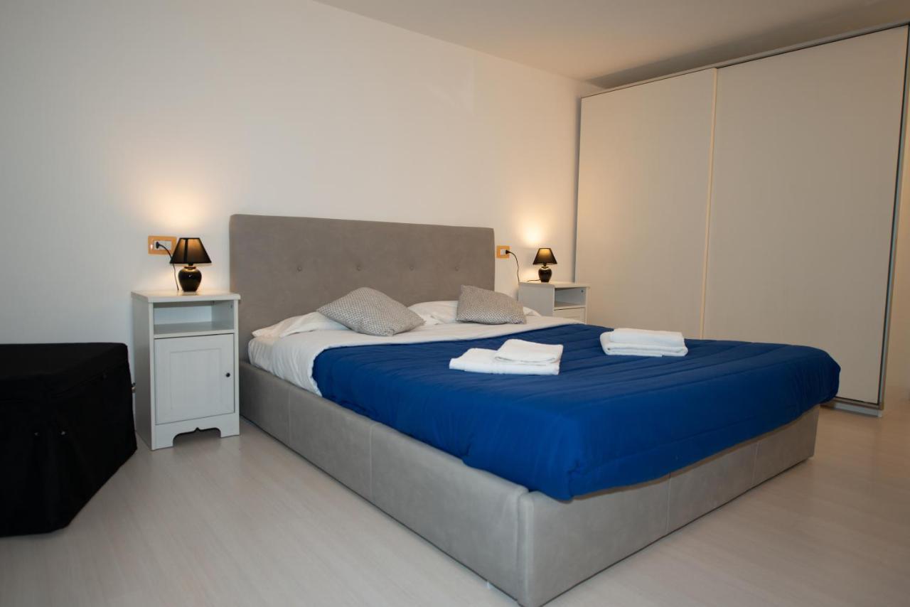 Bianca Napoli Suite Bagian luar foto